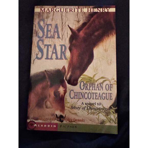 Marguerite Henry’s Horseshoe Library Boxed Set - Picture 5 of 10